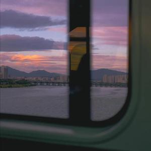 日本少妇被添全过程A片
