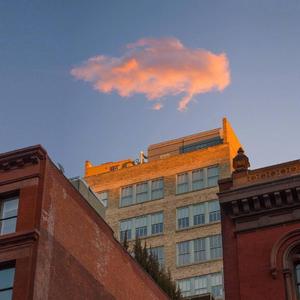 日本少妇被添全过程A片
